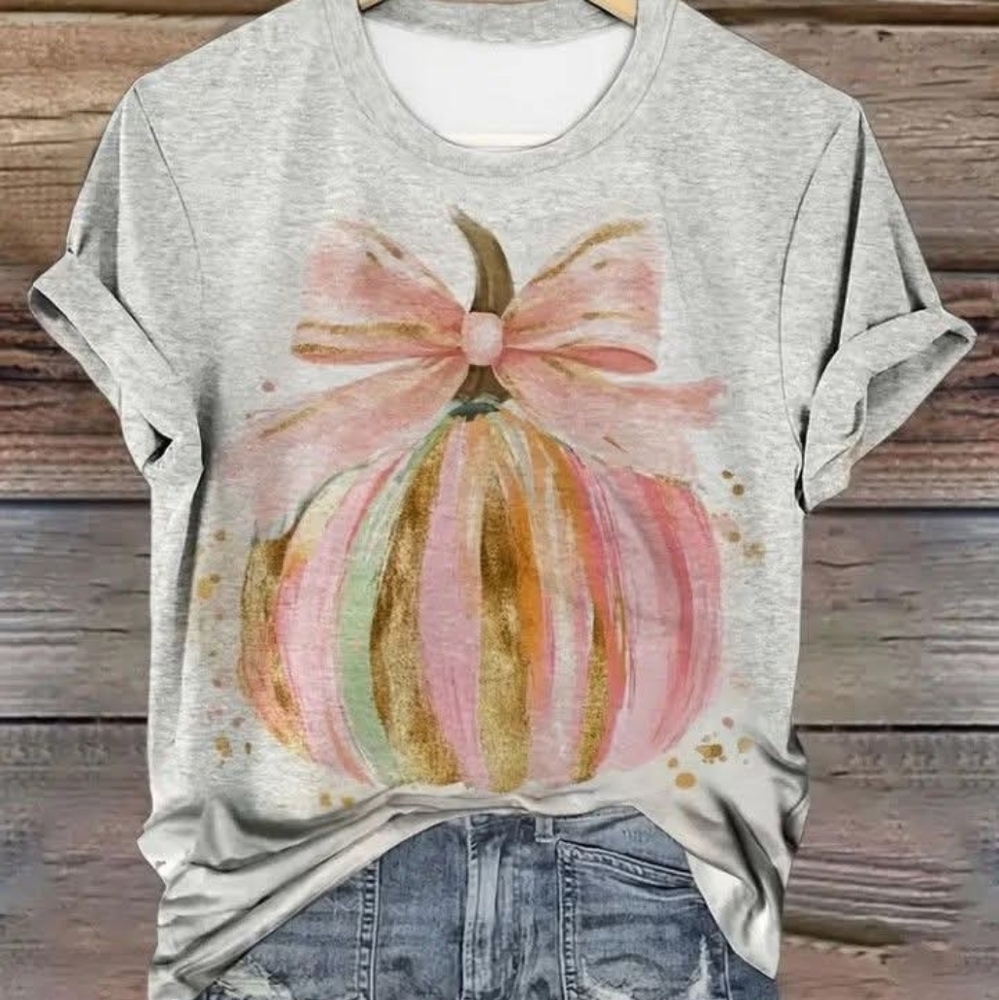 Gray Graphic Tee with Pink and Gold Pumpkin Design